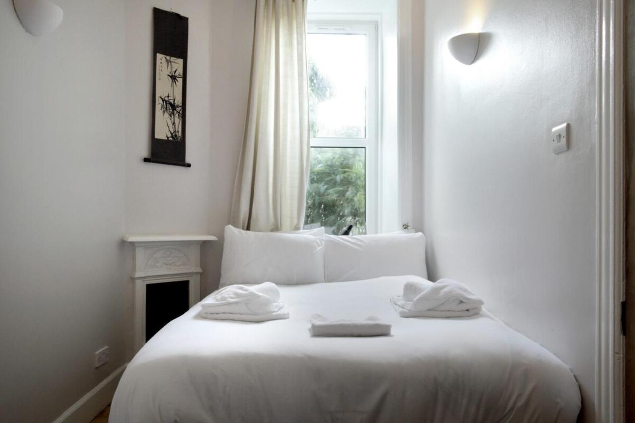 Central And Spacious 2 Bedroom Flat With Garden EDI Exteriér fotografie