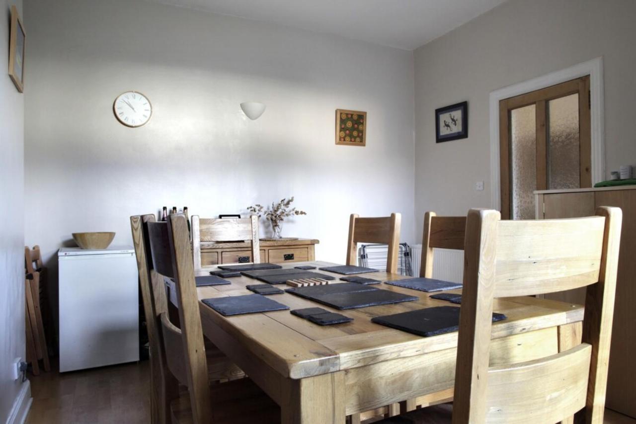 Central And Spacious 2 Bedroom Flat With Garden EDI Exteriér fotografie